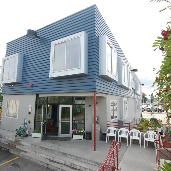 Ingra House Hotel